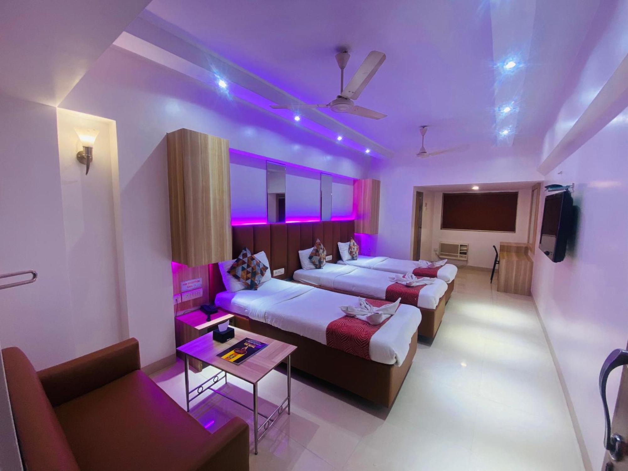 Hotel Vashi Inn Navi Mumbai Exteriör bild