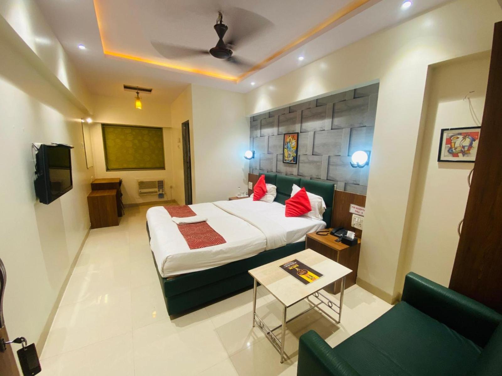 Hotel Vashi Inn Navi Mumbai Exteriör bild